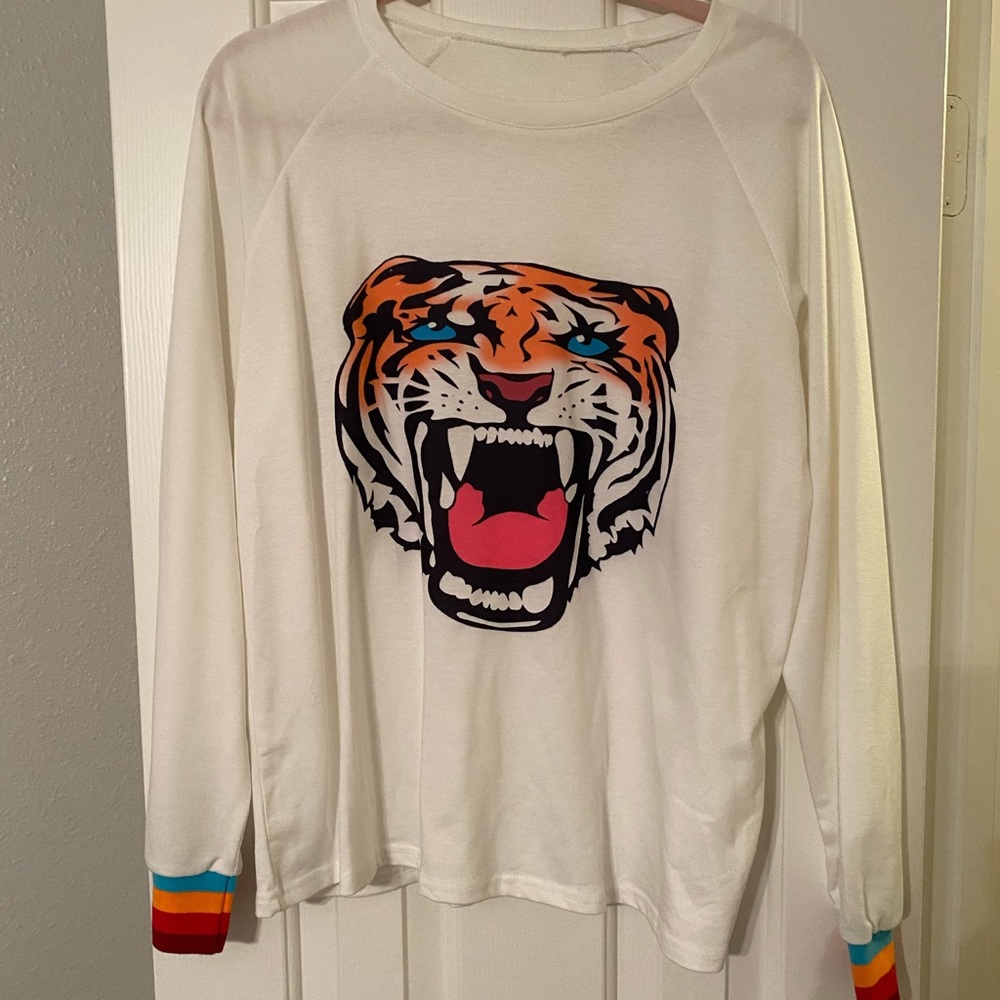 Long sleeve top
